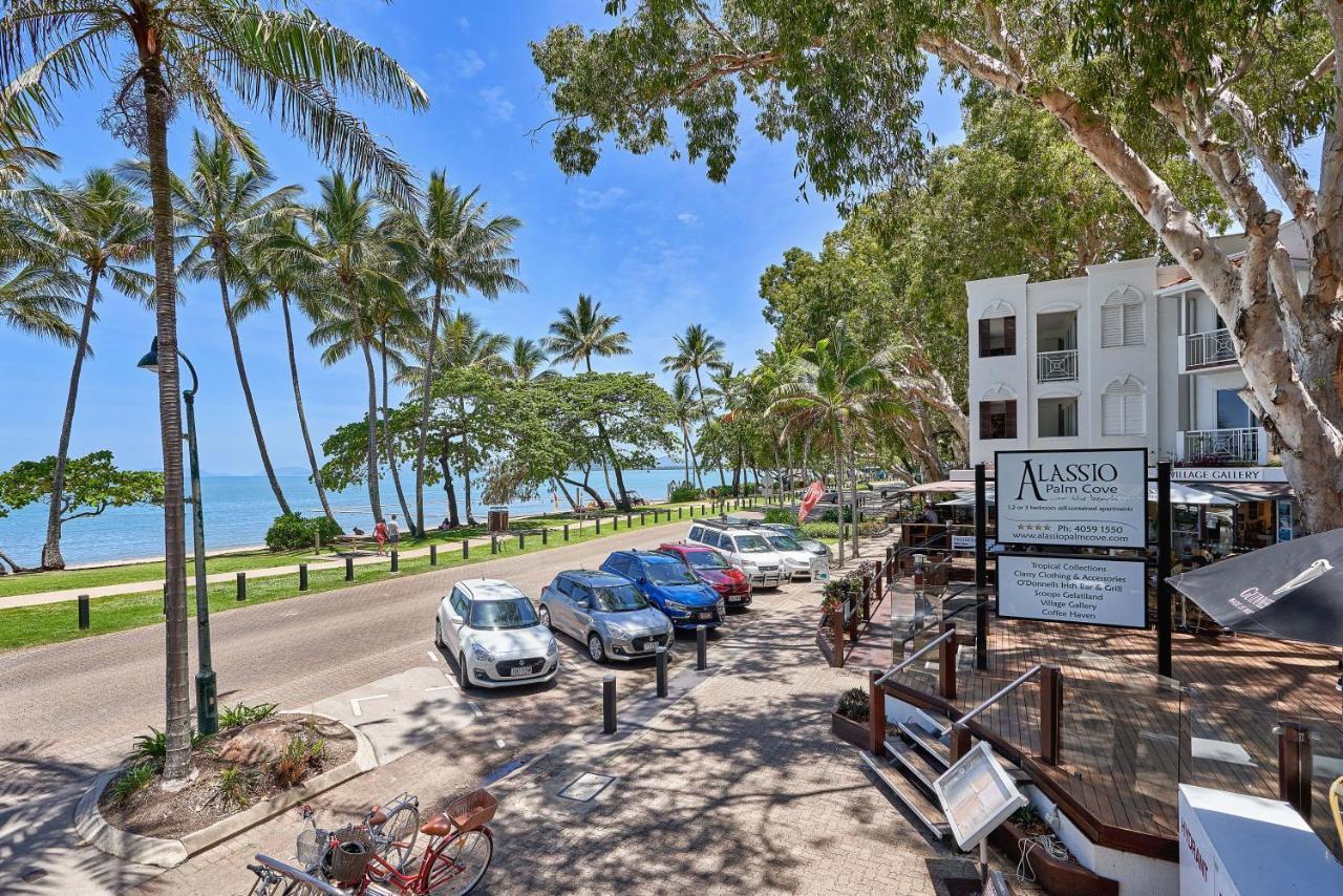 Alassio Beachfront Apartments Palm Cove Exterior foto