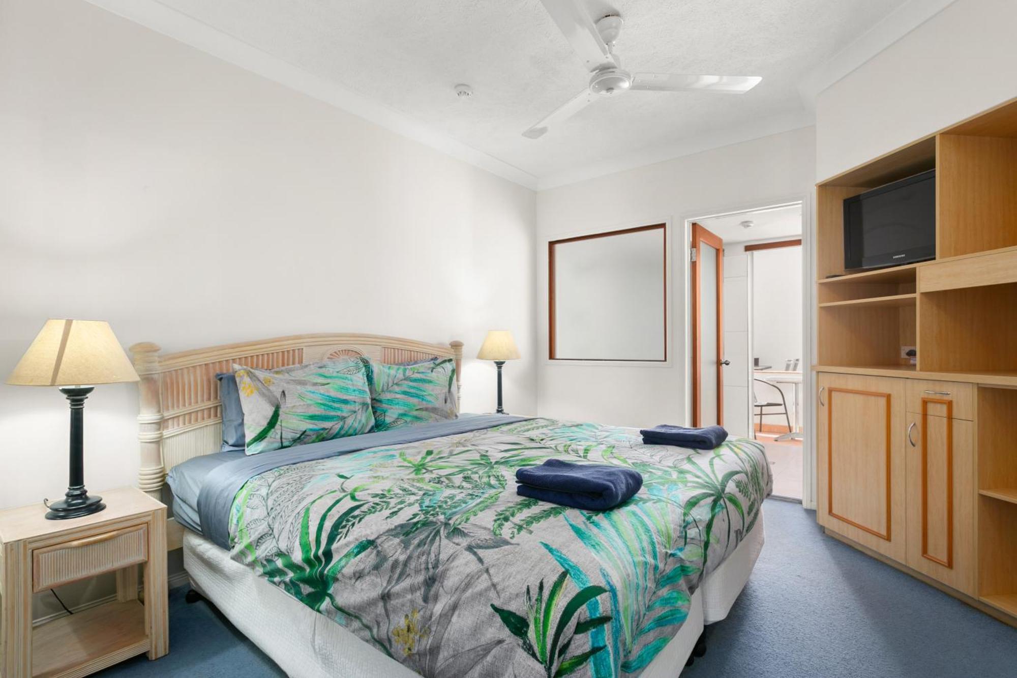 Alassio Beachfront Apartments Palm Cove Zimmer foto